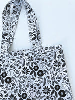 Medium size tote / shopping bag black and white floral