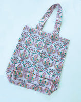 Medium size tote / shopping bag